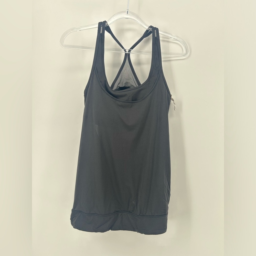 Lululemon Black Open Back Tank Top with Attached Sports Bra Size 6 - Picture 2 of 7